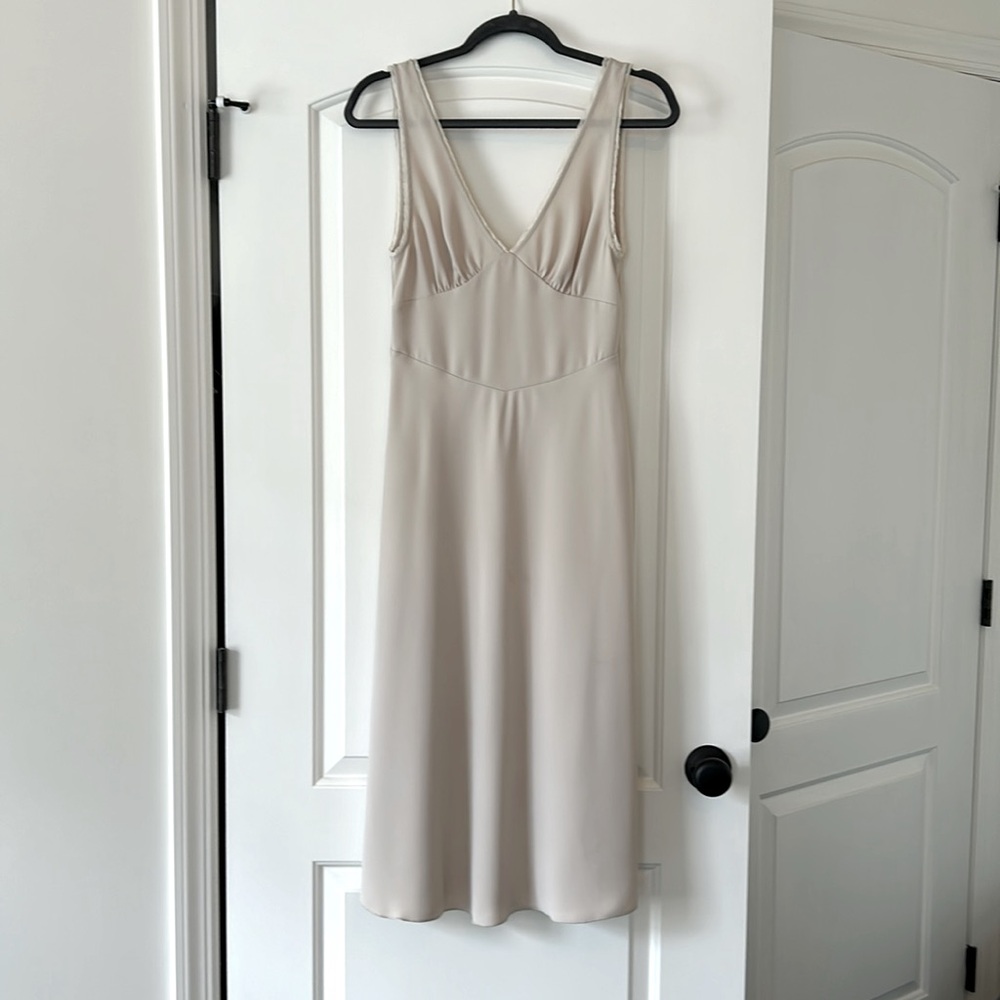 Wilfred v-neck light champagne midi slip dress  small